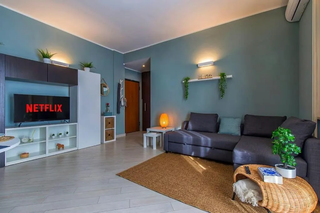 Appartamento Charmy & Cozy Panoramic Flat 50M From M4 Stop Milano Italia