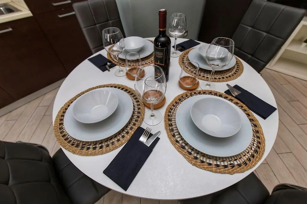 Charmy & Cozy Panoramic Flat 50M From M4 Stop Milano 0*,  Italia